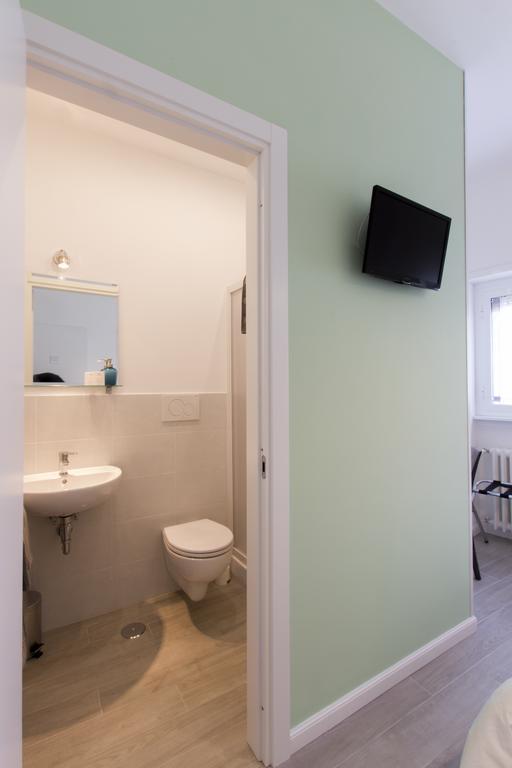 Feelinrome Bed & Breakfast Zimmer foto