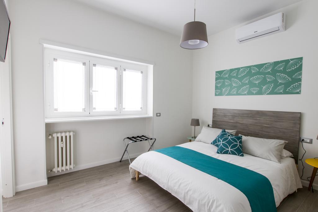 Feelinrome Bed & Breakfast Zimmer foto